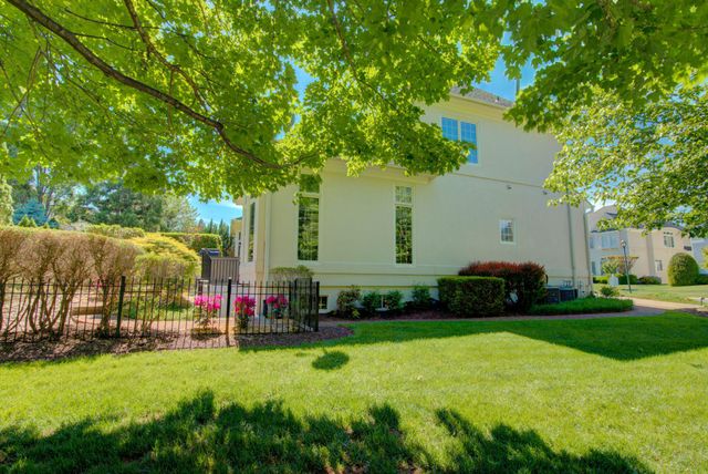 43585 JACKSON HOLE CIR, Leesburg, VA 20176