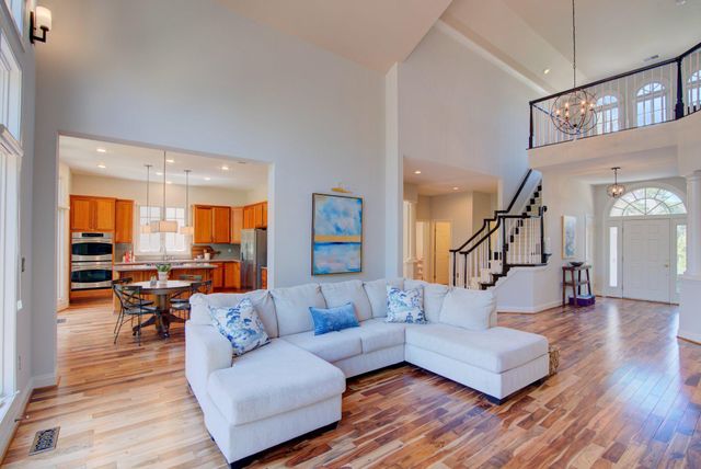 43585 JACKSON HOLE CIR, Leesburg, VA 20176