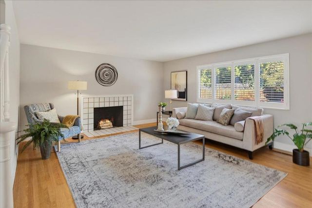 12150 KRISTY Lane, Saratoga, CA 95070