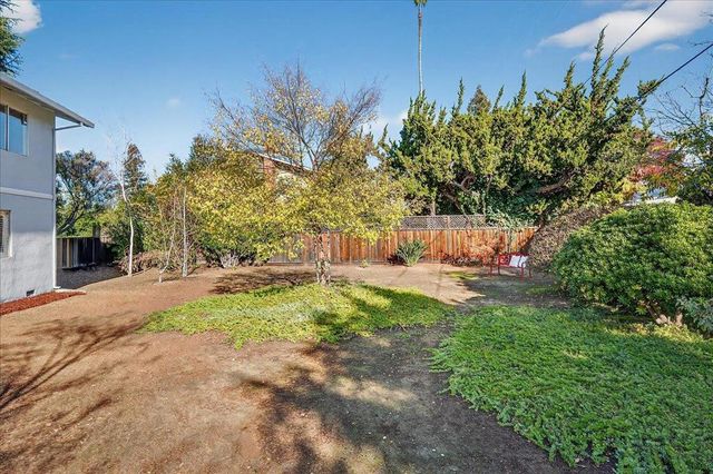 12150 KRISTY Lane, Saratoga, CA 95070