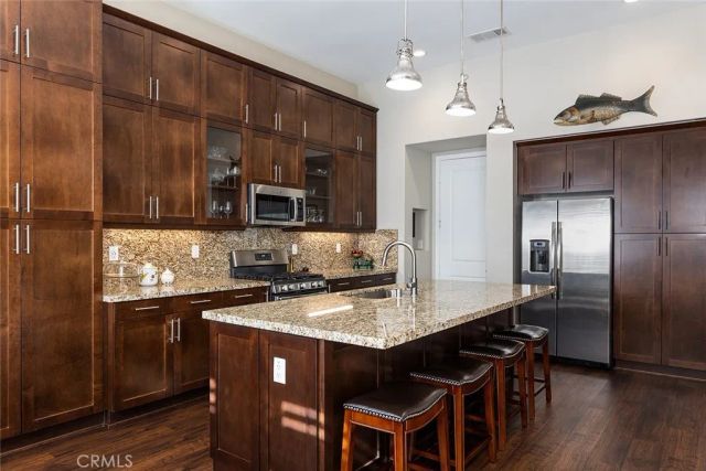 18740 Seville Way, Canyon Country, CA 91387