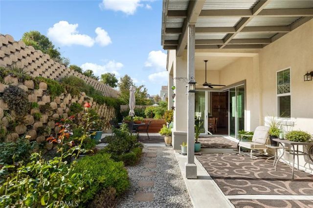 18740 Seville Way, Canyon Country, CA 91387