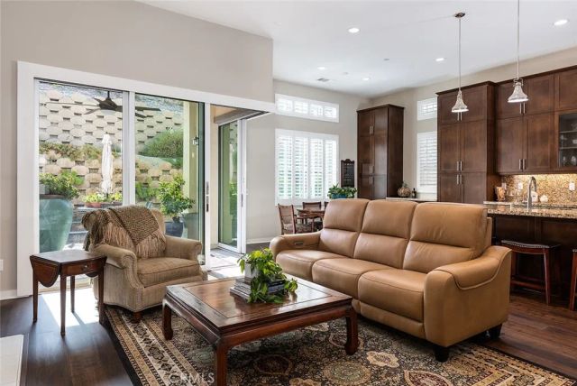 18740 Seville Way, Canyon Country, CA 91387