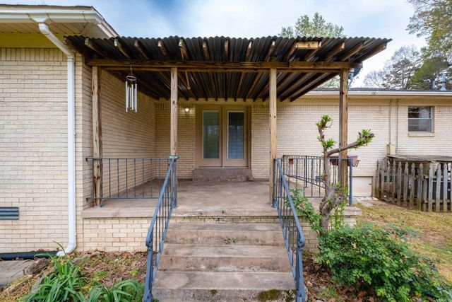 10 Dee Dee Circle, Little Rock, AR 72223