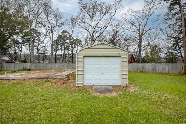 10 Dee Dee Circle, Little Rock, AR 72223