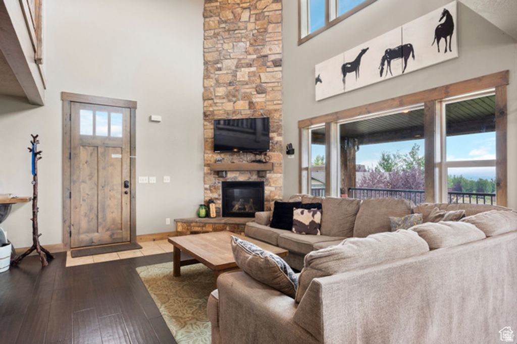 Image 8 of property listing at 191 CHALET CIR, Fish Haven, ID 83287