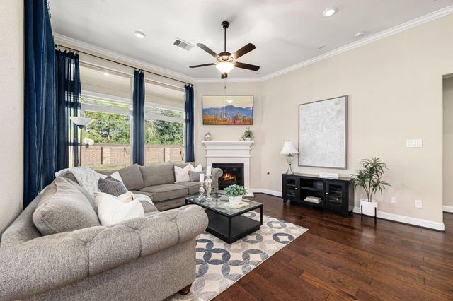 4225 Grand Oaks Wind, Spring, TX 77386