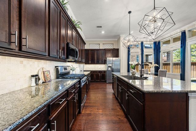 4225 Grand Oaks Wind, Spring, TX 77386