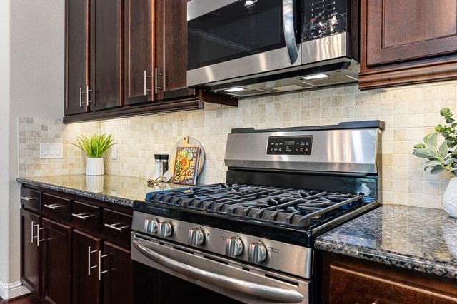 4225 Grand Oaks Wind, Spring, TX 77386