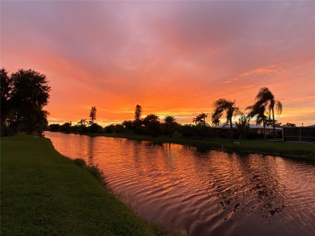 36 ANNAPOLIS LANE, Rotonda West, FL 33947