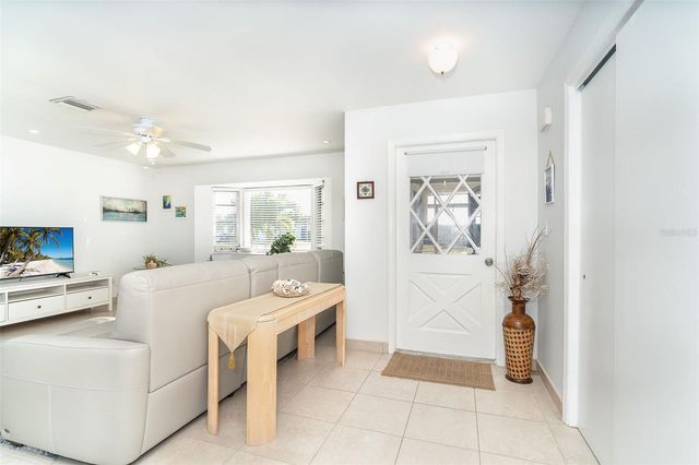 36 ANNAPOLIS LANE, Rotonda West, FL 33947