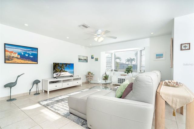 36 ANNAPOLIS LANE, Rotonda West, FL 33947