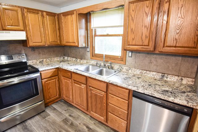 17898 132nd Avenue NE, Thief River Falls, MN 56701