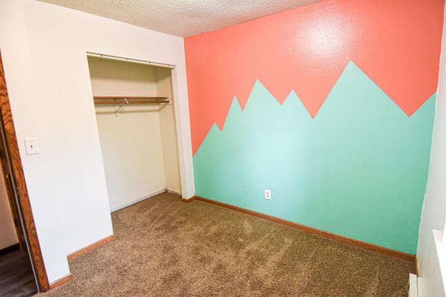 17898 132nd Avenue NE, Thief River Falls, MN 56701