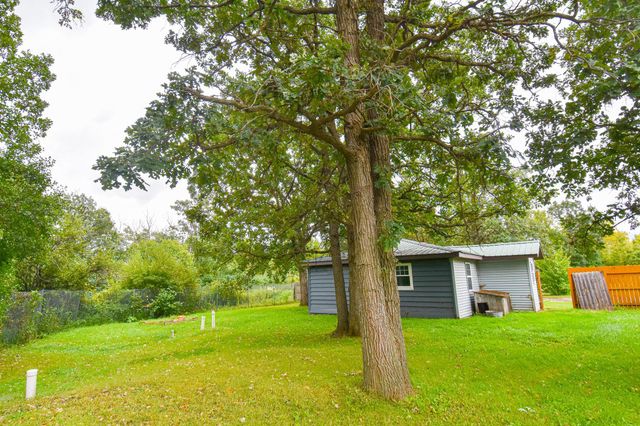 17898 132nd Avenue NE, Thief River Falls, MN 56701