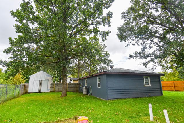 17898 132nd Avenue NE, Thief River Falls, MN 56701