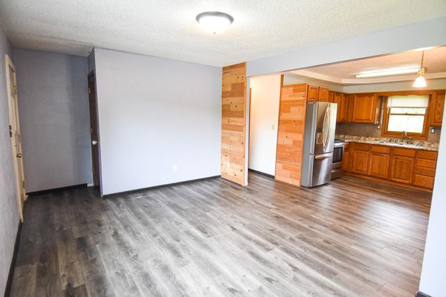 17898 132nd Avenue NE, Thief River Falls, MN 56701