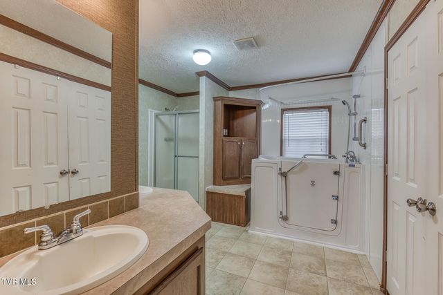 1122 Anderson Loop, Greeneville, TN 37743