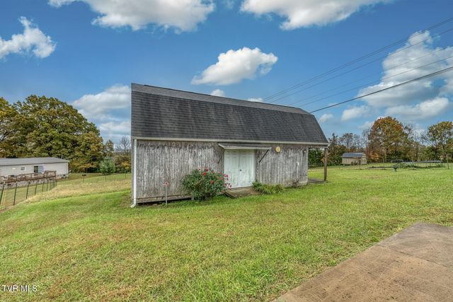 1122 Anderson Loop, Greeneville, TN 37743