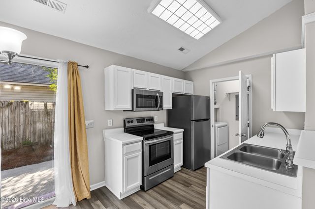 803 Grathwol Drive, Wilmington, NC 28405