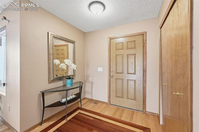 2325 Damon Drive, Colorado Springs, CO 80918