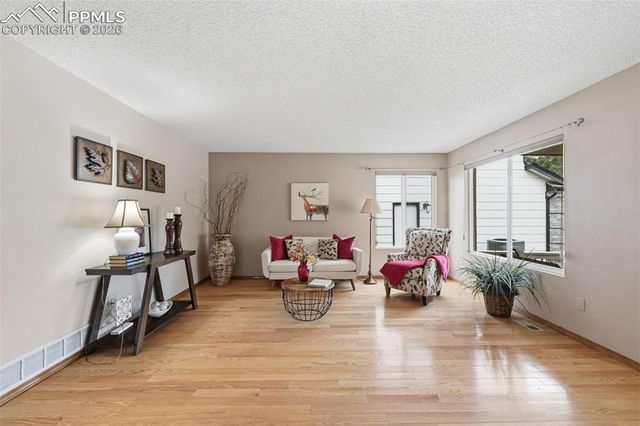 2325 Damon Drive, Colorado Springs, CO 80918