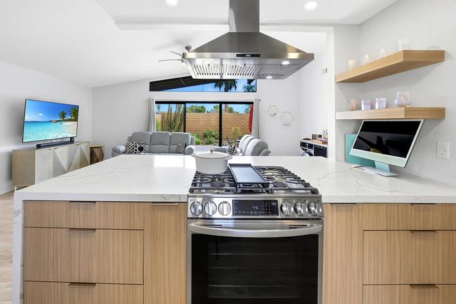 74146 Catalina Way, Palm Desert, CA 92260