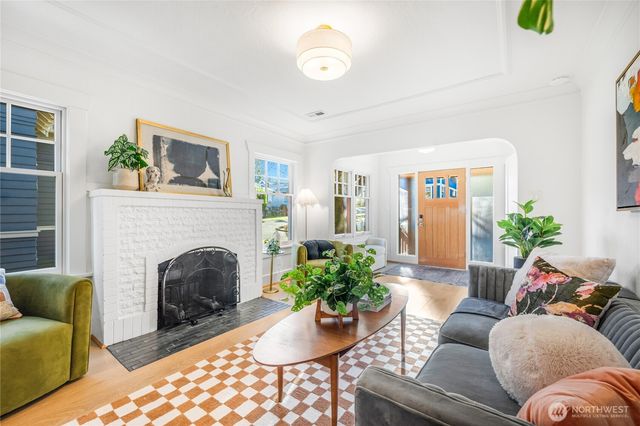 1424 N 53rd Street, Seattle, WA 98103