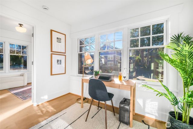 1424 N 53rd Street, Seattle, WA 98103