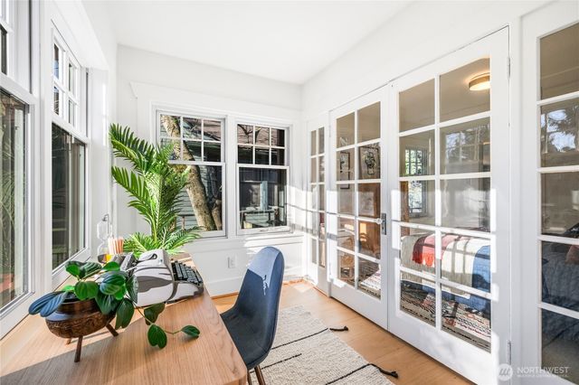 1424 N 53rd Street, Seattle, WA 98103