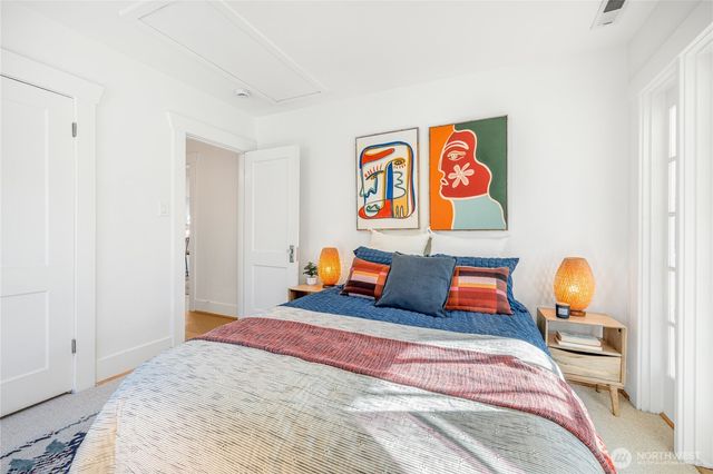 1424 N 53rd Street, Seattle, WA 98103