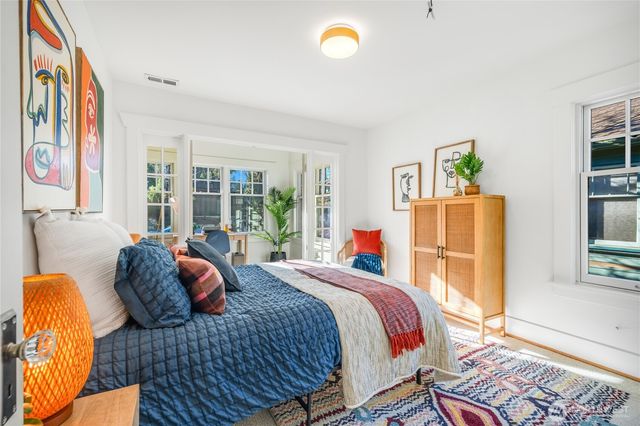 1424 N 53rd Street, Seattle, WA 98103