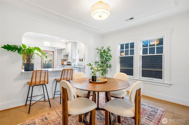 1424 N 53rd Street, Seattle, WA 98103