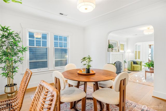 1424 N 53rd Street, Seattle, WA 98103