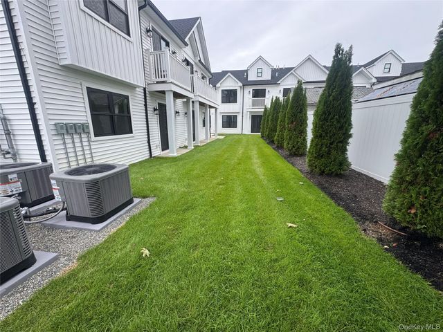 161 Union Avenue 16, Lynbrook, NY 11563