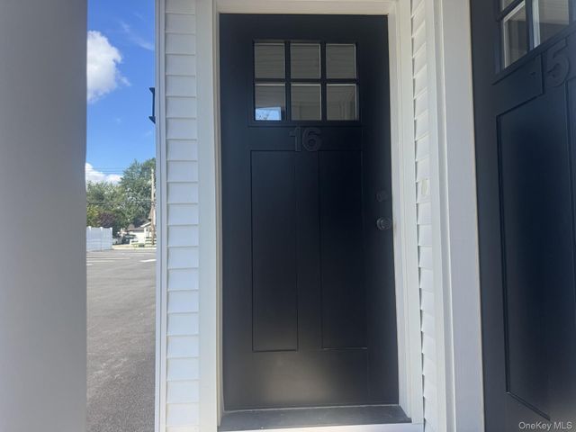 161 Union Avenue 16, Lynbrook, NY 11563