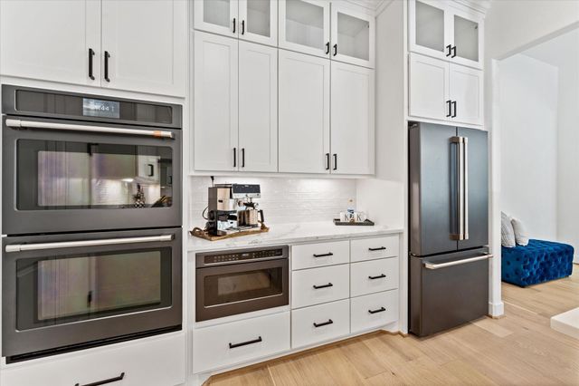 7729 Dog Wood Acres Drive, Montgomery, TX 77316