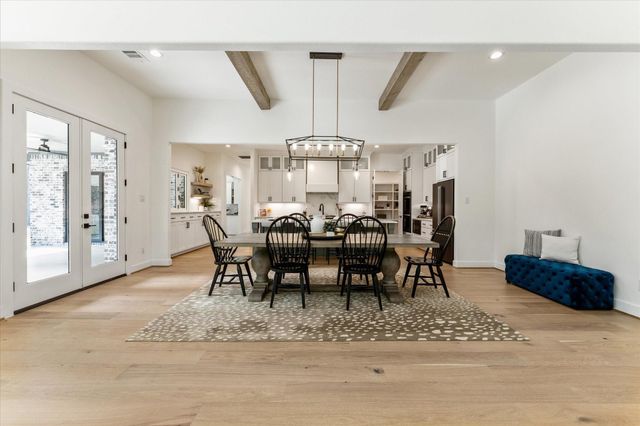 7729 Dog Wood Acres Drive, Montgomery, TX 77316