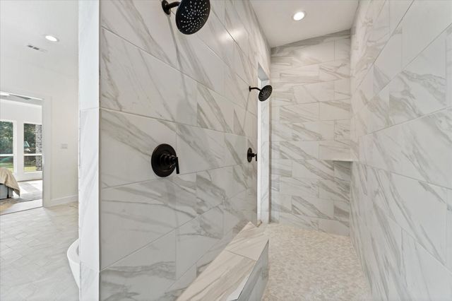 7729 Dog Wood Acres Drive, Montgomery, TX 77316