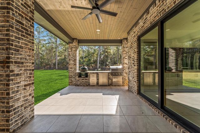 7729 Dog Wood Acres Drive, Montgomery, TX 77316