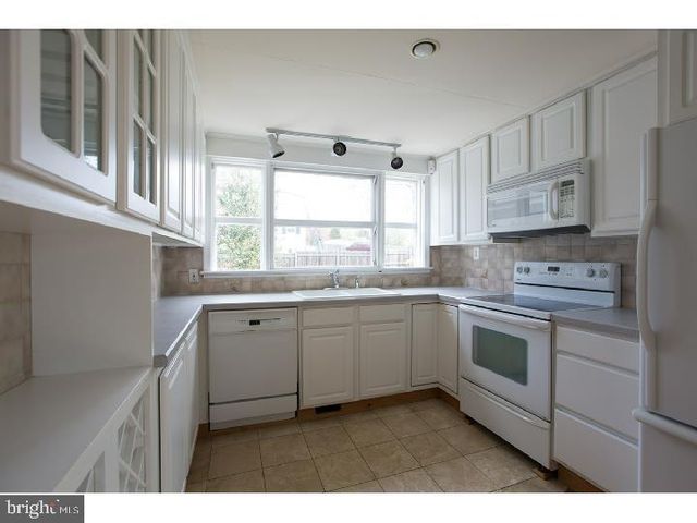35 BEULAH RD, Doylestown, PA 18901