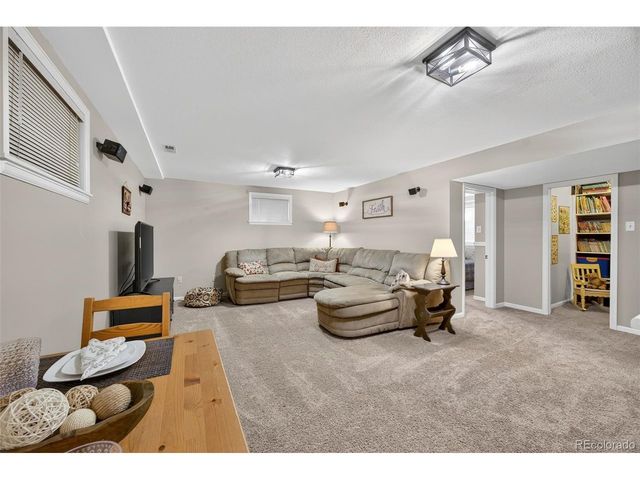 13844 W 68th Dr, Arvada, CO 80004