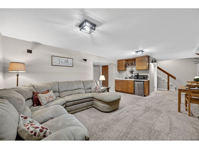 13844 W 68th Dr, Arvada, CO 80004