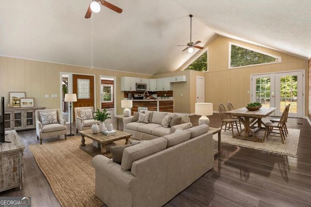 1194 Booger Hollow Road SW, Lindale, GA 30147