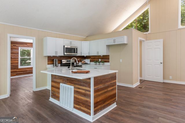 1194 Booger Hollow Road SW, Lindale, GA 30147