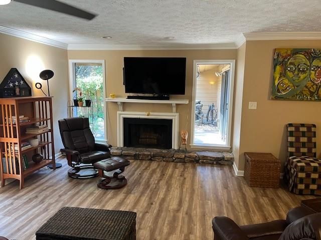 831 Lake Hollow Boulevard SW, Marietta, GA 30064