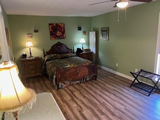 831 Lake Hollow Boulevard SW, Marietta, GA 30064