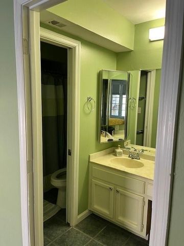 831 Lake Hollow Boulevard SW, Marietta, GA 30064