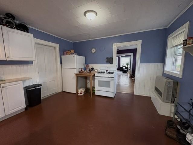 421 Laurel Street, Manchester, NH 03103