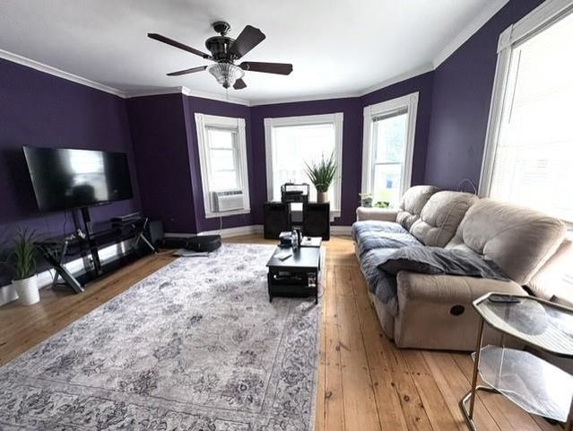 421 Laurel Street, Manchester, NH 03103